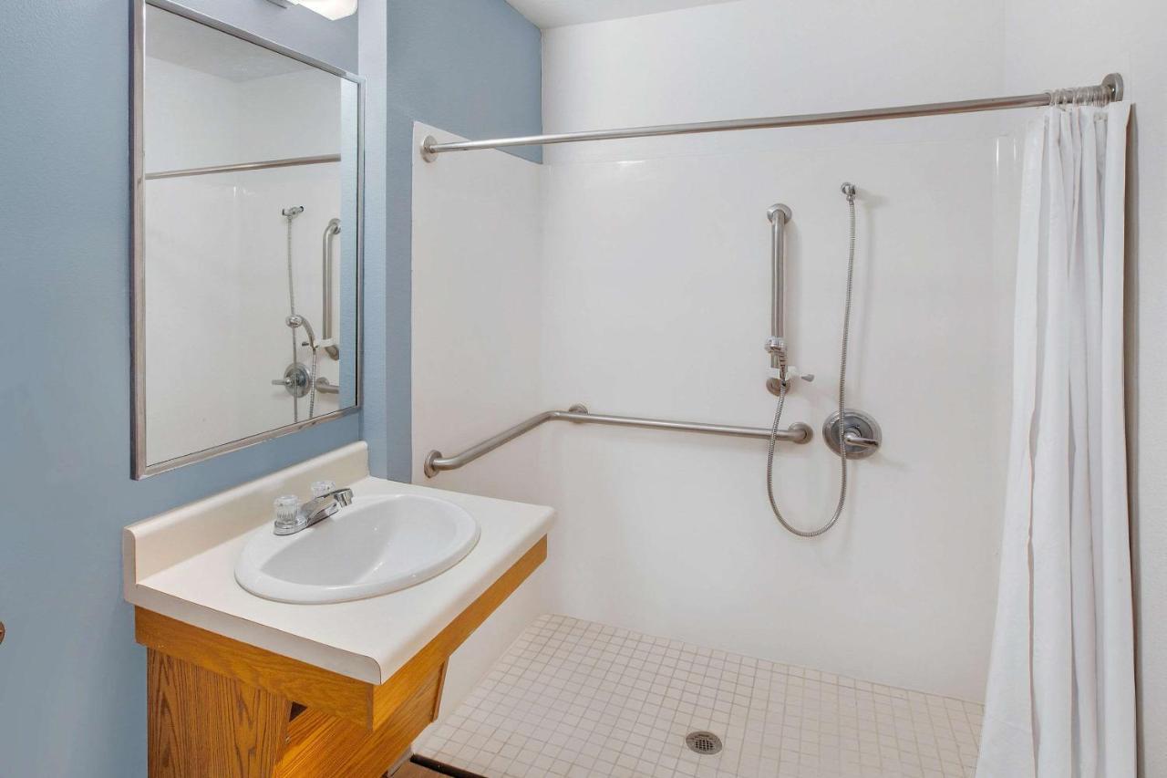 Woodspring Suites Brownsville Dış mekan fotoğraf